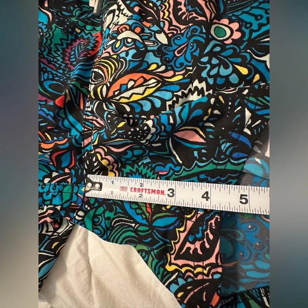 Le Club Paisley Short Swim Trunks - NWT - Size XXL